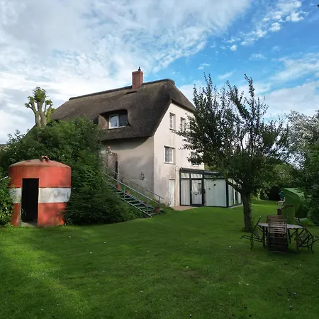 Haus Am Leuchtturm Apartment Pellworm